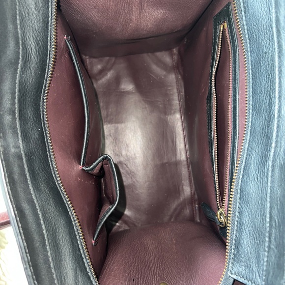 Celine luggage purse - Picture 15 of 16